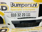 Bumper Renault Clio 2009-2012 Voorbumper 2-F8-2687, Gebruikt, Ophalen of Verzenden, Bumper, Voor