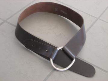 Brede donkerbruin leren heupriem met stoere gesp 95 SNAZZEYS beschikbaar voor biedingen