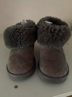 Mooie uggs maat 32, Kinderen en Baby's, Kinderkleding | Schoenen en Sokken, Ophalen of Verzenden, Zo goed als nieuw, Meisje