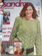 Sandra Breiboek nr. 12/ 2004 & 1/ 2005 , tijdschrift 2 in 1, Verzenden, Gebruikt, Breien of Haken, Patroon of Boek