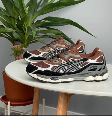 Nieuwe Asics gel NYC reddish brown beschikbaar voor biedingen