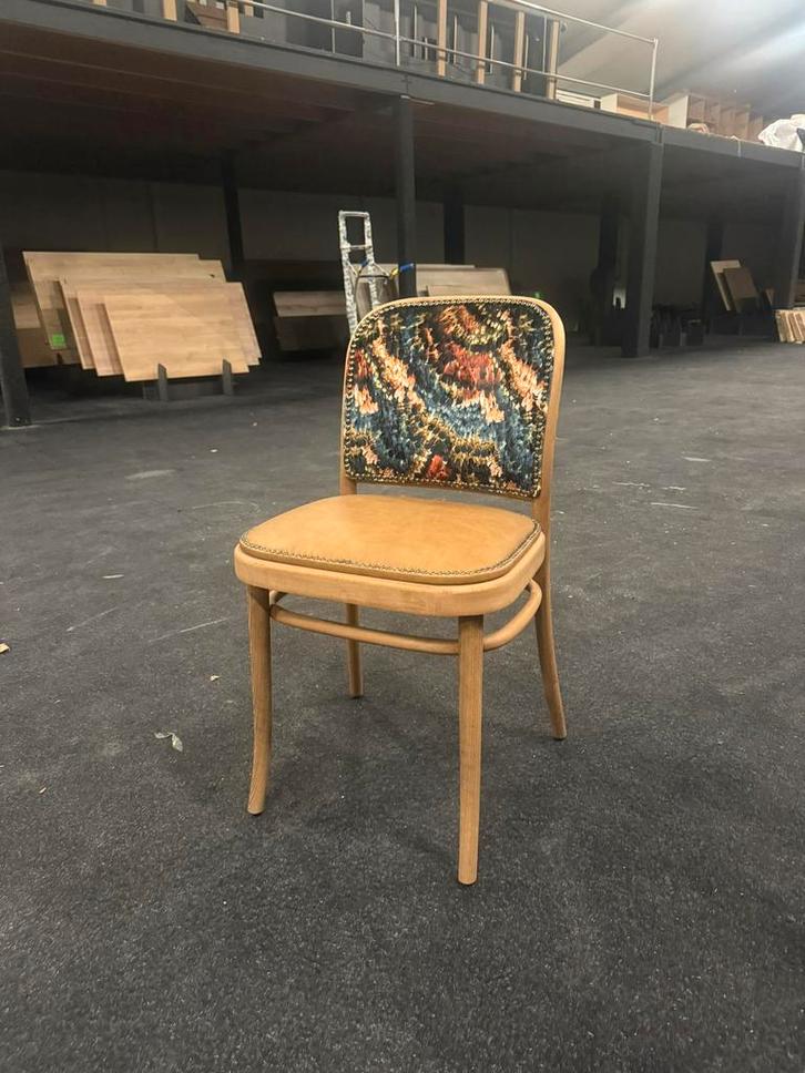 18x Houten stoelen met uniek rugleuning, Huis en Inrichting, Stoelen, Gebruikt, Vijf, Zes of meer stoelen, Bruin, Ophalen