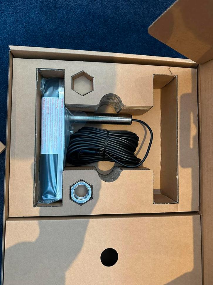 Nieuwe GT23M TH transducer voor door de romp montage, Watersport en Boten, Navigatiemiddelen en Scheepselektronica, Nieuw, Kaartplotter of Fish Finder