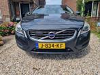 Volvo V60 T4 180pk Start/stop 2011 Grijs, Auto's, 74 €/maand, 4 cilinders, 179 pk, Handgeschakeld