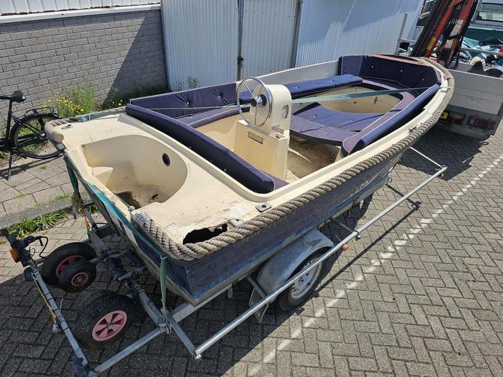 RioMar 470 sloep opknapper!, Watersport en Boten, Sloepen, Gebruikt, 10 tot 30 pk, 3 tot 6 meter, Buitenboordmotor, Benzine, Polyester