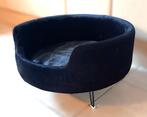 Leuke ronde zwarte kattenmand op 3 pootjes -41x24 cm, Ophalen of Verzenden