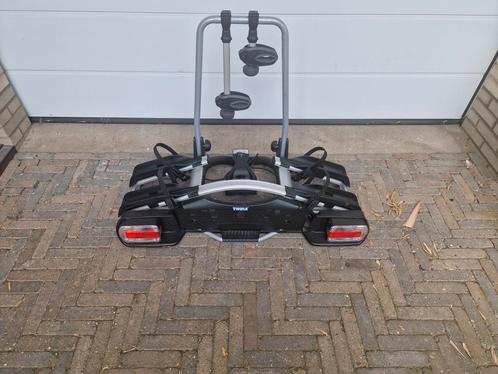 Thule EuroWay 921 Kantelbare Fietsendrager voor 2 Fietsen, Auto diversen, Fietsendragers, Zo goed als nieuw, Trekhaakdrager, 2 fietsen