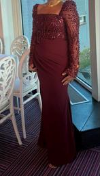 Bordeaux galajurk maat 40/42, Kleding | Dames, Gelegenheidskleding, Galajurk, Maat 42/44 (L), Nieuw, Ophalen of Verzenden