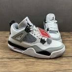Air Jordan 4 Military Black, Verzenden, Nieuw, Wit