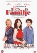 ALLES IS LIEFDE/ALLES IS FAMILIE DVD, Alle leeftijden, Ophalen of Verzenden, Zo goed als nieuw, Komedie
