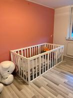 Peuterbed, Gebruikt, Jongetje of Meisje, Wit, Dekbedovertrek