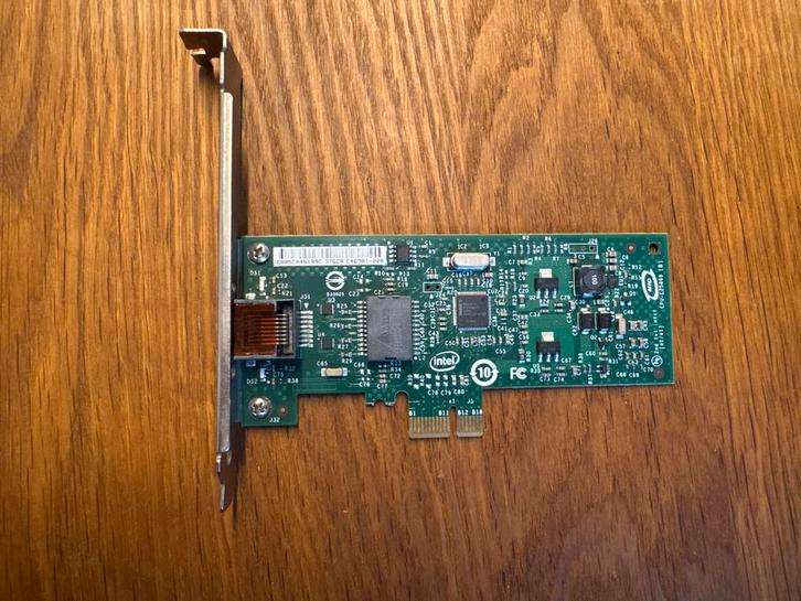 Intel Gigabit Desktop Adapter Netwerkkaart, Computers en Software, Netwerkkaarten, Gebruikt, Intern, Ophalen of Verzenden