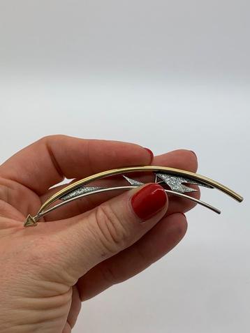 X998 Prachtige zilveren bicolor broche beschikbaar voor biedingen