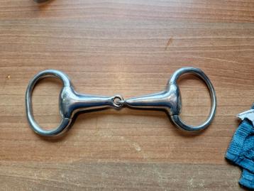 Enkelgebroken bustrens 12,5cm beschikbaar voor biedingen