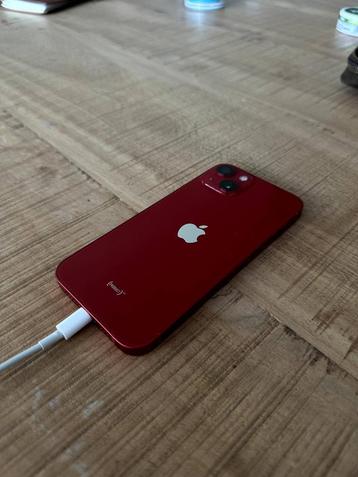 iPhone 13 Rood - 128 GB beschikbaar voor biedingen