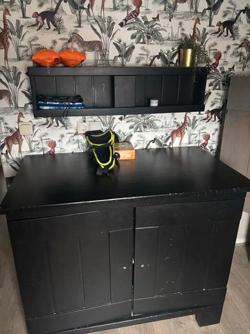 Gratis Houten Commode beschikbaar voor biedingen