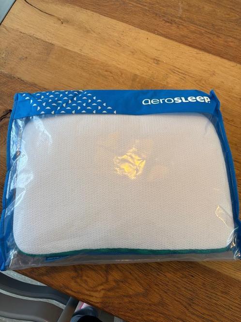 Aerosleep kussen maat M (35x50cm) + 2 Aerosleep hoezen, Kinderen en Baby's, Kinderkamer | Beddengoed, Zo goed als nieuw, Kussen