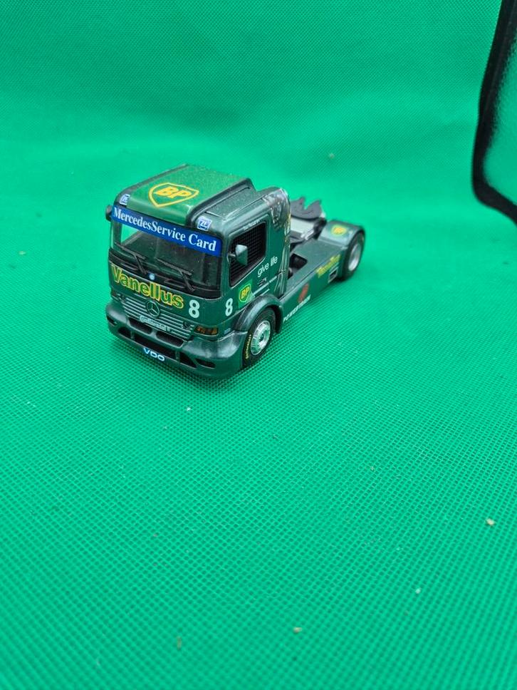 218 mercedes-benz renntruck 1/43 minichamps, Hobby en Vrije tijd, Modelauto's | 1:43, Zo goed als nieuw, Auto, MiniChamps, Ophalen of Verzenden