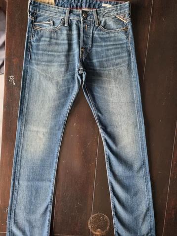 NIEUWE CLASSIC REPLAY WAITOM STRAIGHT FIT JEANS SIZE 31/34!! beschikbaar voor biedingen