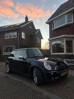 Mini 2005 Zwart, Auto's, Mini, Zwart, 4 cilinders, 4 stoelen, Leder en Stof
