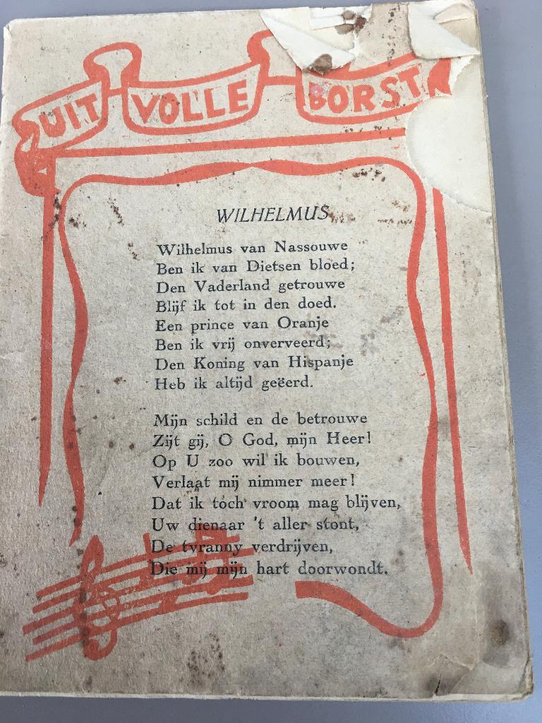 UIT VOLLE BORST oud liederenboekje- Wilhelmus en meer, Antiek en Kunst, Antiek | Boeken en Bijbels, Ophalen of Verzenden