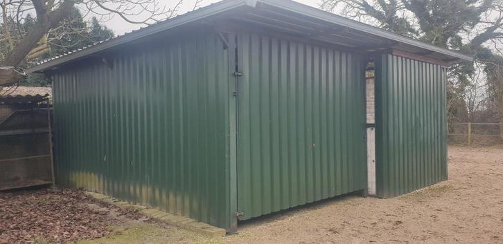 SUPER AANBIEDING !! Paardenoverkapping met garage / opslag, Dieren en Toebehoren, Stalling en Weidegang, Opfok, Stalling, Weidegang