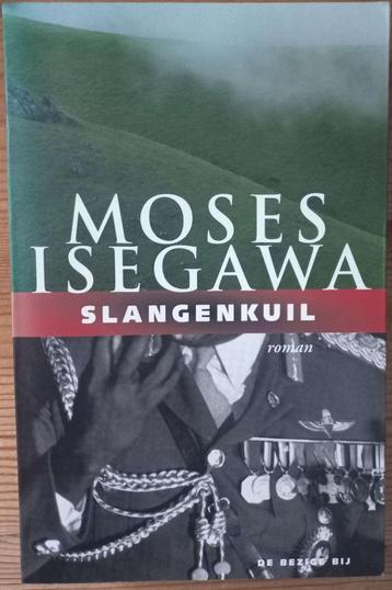 Slangenkuil - Moses Isegawa beschikbaar voor biedingen