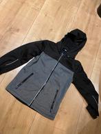 Softshell jas voor jongens 146 capuchon kan eraf, Kinderen en Baby's, Kinderkleding | Maat 146, Ophalen of Verzenden, Zo goed als nieuw