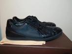 Louis Vuitton zwarte leren sneakers merk erop in doos mt 9, Zwart, Ophalen of Verzenden, Louis Vuitton, Sneakers of Gympen