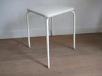 Retro krukje 46 cm hoog, Huis en Inrichting, Krukjes, Ophalen of Verzenden, Gebruikt, Hout