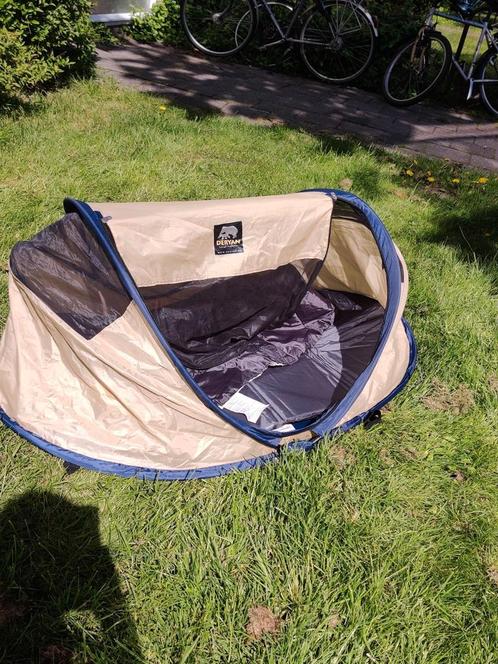 Deryan Baby Luxe Travel Cot Pop-up Tent Campingbedje, Caravans en Kamperen, Tenten, tot en met 2, Zo goed als nieuw, Ophalen of Verzenden