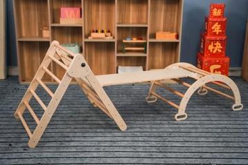 NIEUW Pikler driehoek, plank en boog montessori klimrek. beschikbaar voor biedingen