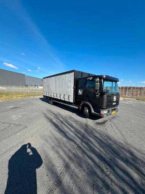 Iveco 85E15 bakwagen met  jolly kraan, Auto's, Vrachtwagens, Particulier, Iveco, Diesel, Handgeschakeld, Rood, BTW verrekenbaar