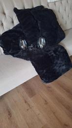 Prachtige zwarte set van 6 kussens en twee plaids van RM, Ophalen of Verzenden, Zo goed als nieuw, Vierkant