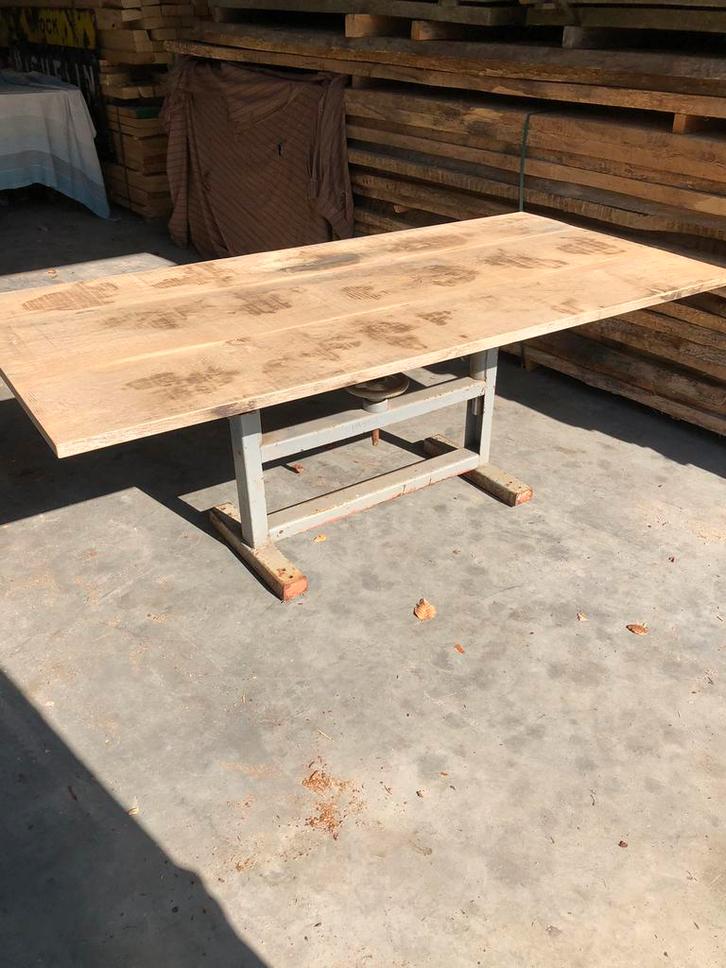 Eettafel oud eiken, vintage poot. Maatwerk mogelijk, Huis en Inrichting, Tafels | Eettafels, Nieuw, Eikenhout, Ophalen