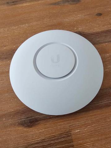 Unifi U6 Lite Access Point - Uitstekende WiFi beschikbaar voor biedingen