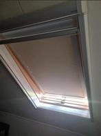 Fakro verduistering rolgordijn met zijgeleiding beige, Zo goed als nieuw, 100 tot 150 cm, Beige, 50 tot 100 cm