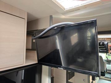 Tv met beugel uit Chausson 640 camper beschikbaar voor biedingen