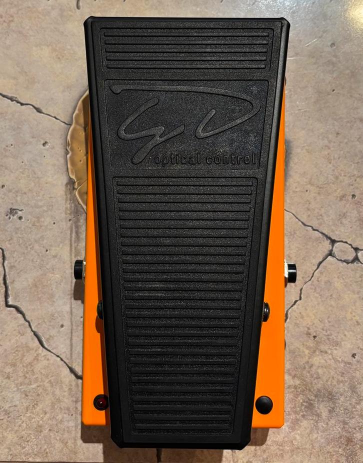 George Dennis GD-30 Wah Wah, Muziek en Instrumenten, Effecten, Gebruikt, Wah Wah, Ophalen of Verzenden