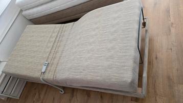 Tweepersoons boxspring  beschikbaar voor biedingen