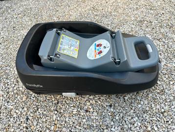 Maxi-Cosi FamilyFix Isofix Base beschikbaar voor biedingen