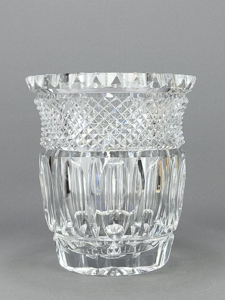 Antieke , zware kristallen vaas / bloempot - St Louise, Antiek en Kunst, Antiek | Glas en Kristal, Ophalen of Verzenden