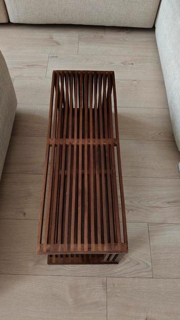 Pedestal/Zuil van teakhout. Hout is behandeld!  beschikbaar voor biedingen