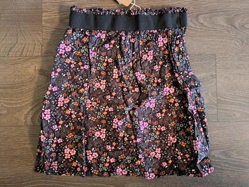 NIEUW  Rok  Garcia  - 164  jusa17, Kinderen en Baby's, Kinderkleding | Maat 164, Nieuw, Meisje, Jurk of Rok, Ophalen of Verzenden