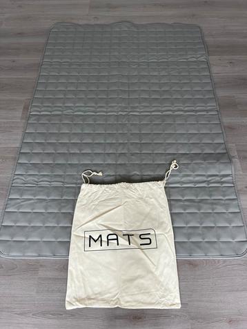 MATS speelkleed XL 180x120 grijs eco leer met opbegtas beschikbaar voor biedingen