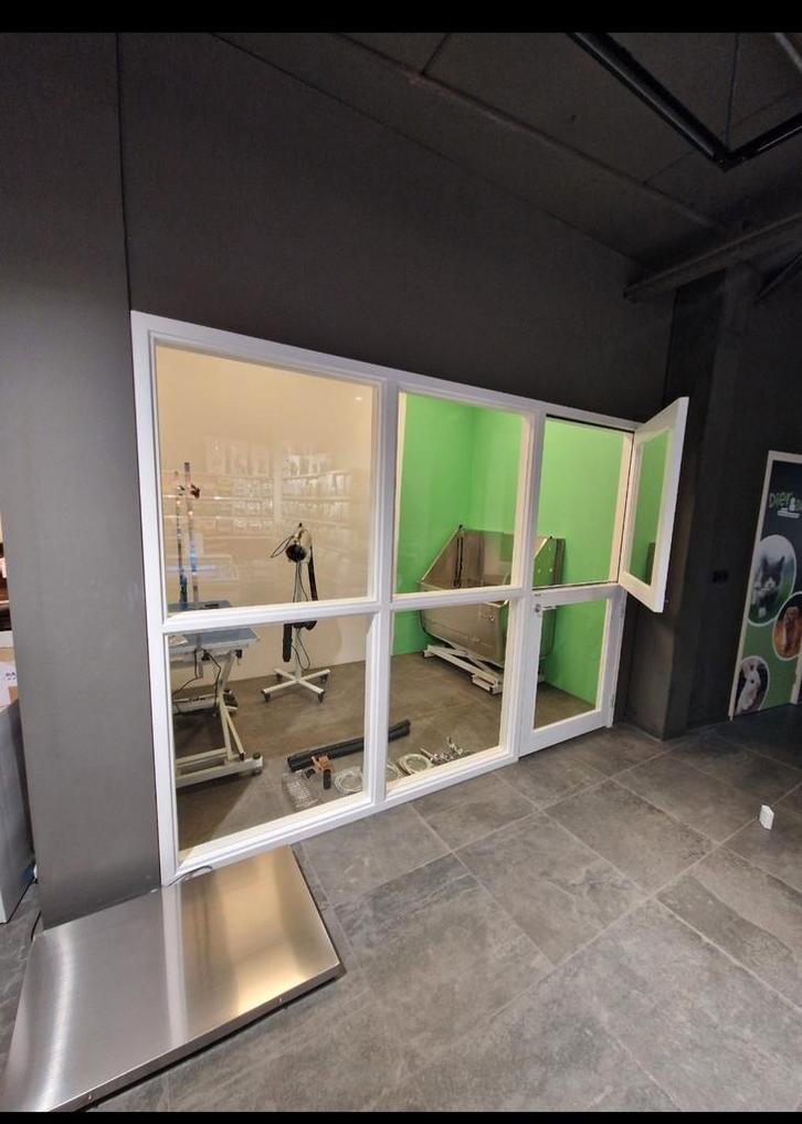 Mega VOORDELIG Nieuw Kozijn met Deur - 3m breed, 2.20m hoog, Doe-het-zelf en Verbouw, Kozijnen en Schuifpuien, Zo goed als nieuw