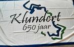 Vlag Klundert 650 Jaar .., Diversen, Vlaggen en Wimpels, Ophalen of Verzenden, Zo goed als nieuw