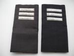 2 epauletten, rangemblemen, schuifpassanten douane. Nieuw., Ophalen of Verzenden, Overige soorten, Nederland, Embleem of Badge