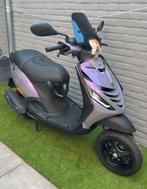 Piaggio Zip Iget Amethyst violette SP uitvoering 06-2019, Fietsen en Brommers, Scooters | Piaggio, Ophalen, Zo goed als nieuw