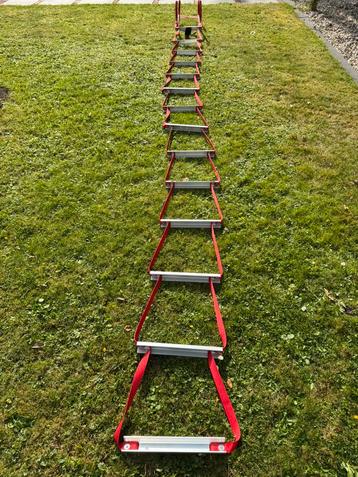 Brandladder 5 meter beschikbaar voor biedingen